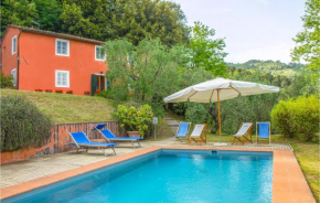 Amazing home in San Martino in Vignale with Outdoor swimming pool, WiFi and 3 Bedrooms, Santo Stefano Di Magra